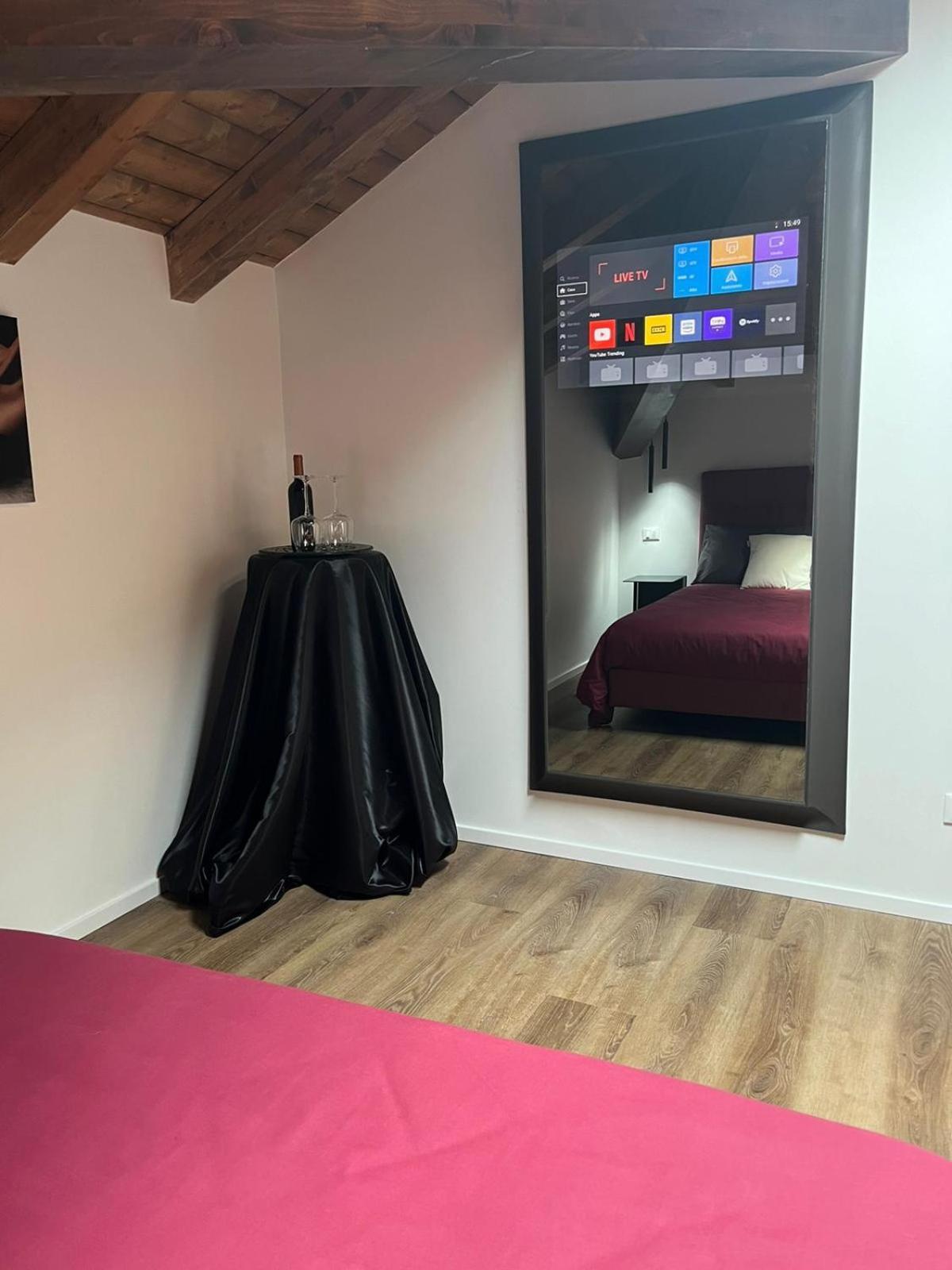 Abitare Il Tempo-Elegante E Moderno-Ad 1 Bus Da Roma Apartment Velletri Luaran gambar