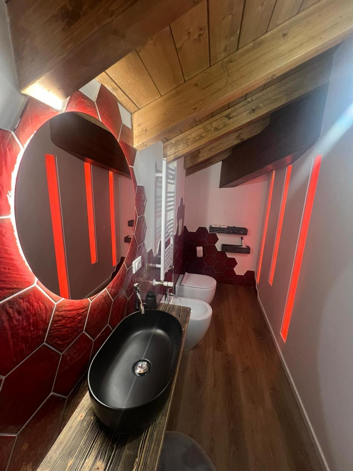 Abitare Il Tempo-Elegante E Moderno-Ad 1 Bus Da Roma Apartment Velletri Luaran gambar