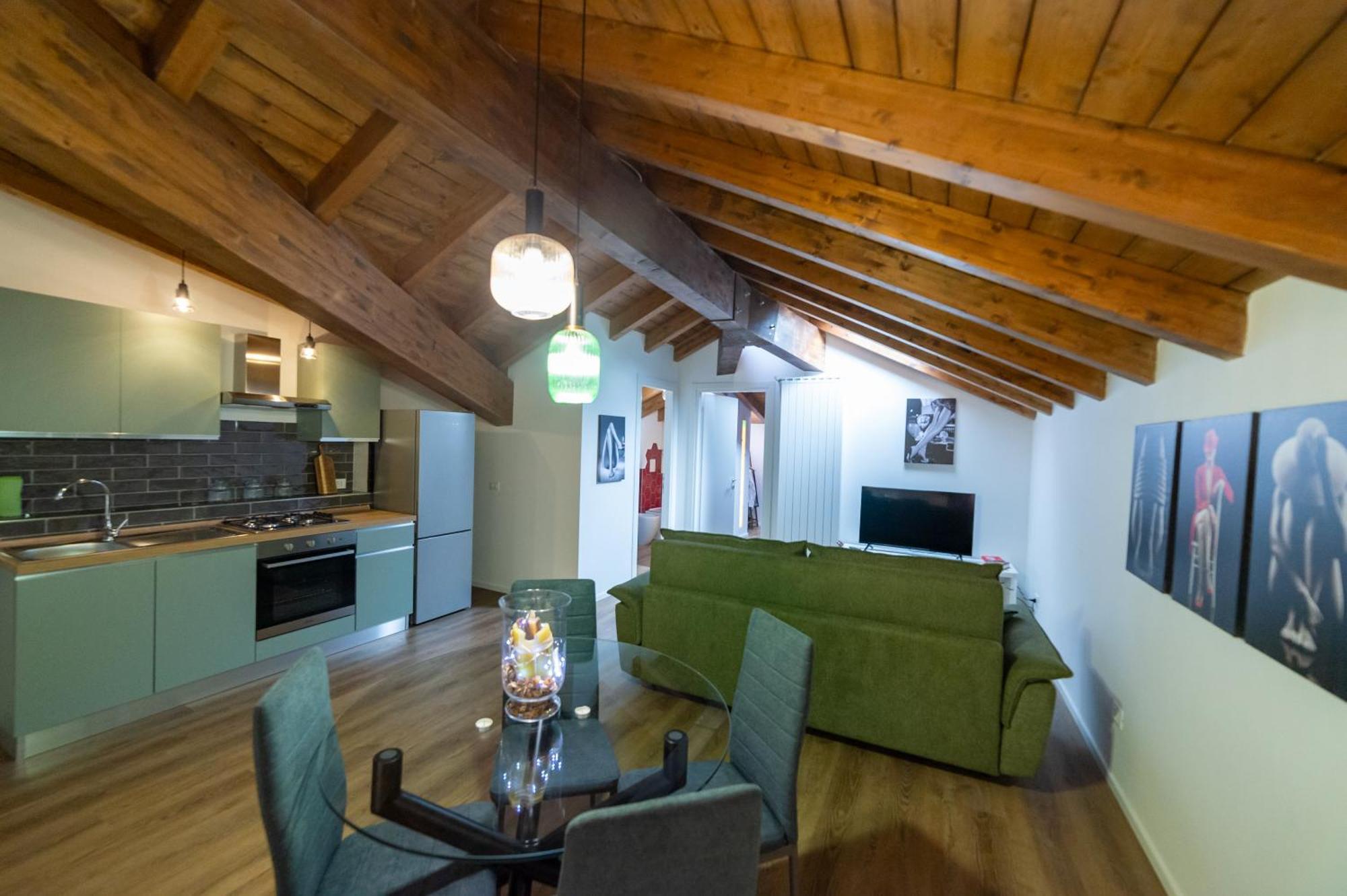 Abitare Il Tempo-Elegante E Moderno-Ad 1 Bus Da Roma Apartment Velletri Luaran gambar