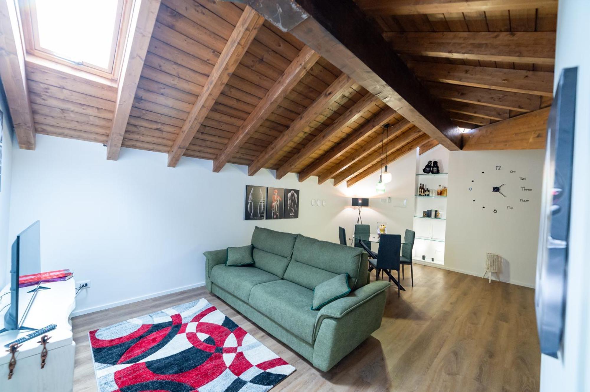 Abitare Il Tempo-Elegante E Moderno-Ad 1 Bus Da Roma Apartment Velletri Luaran gambar