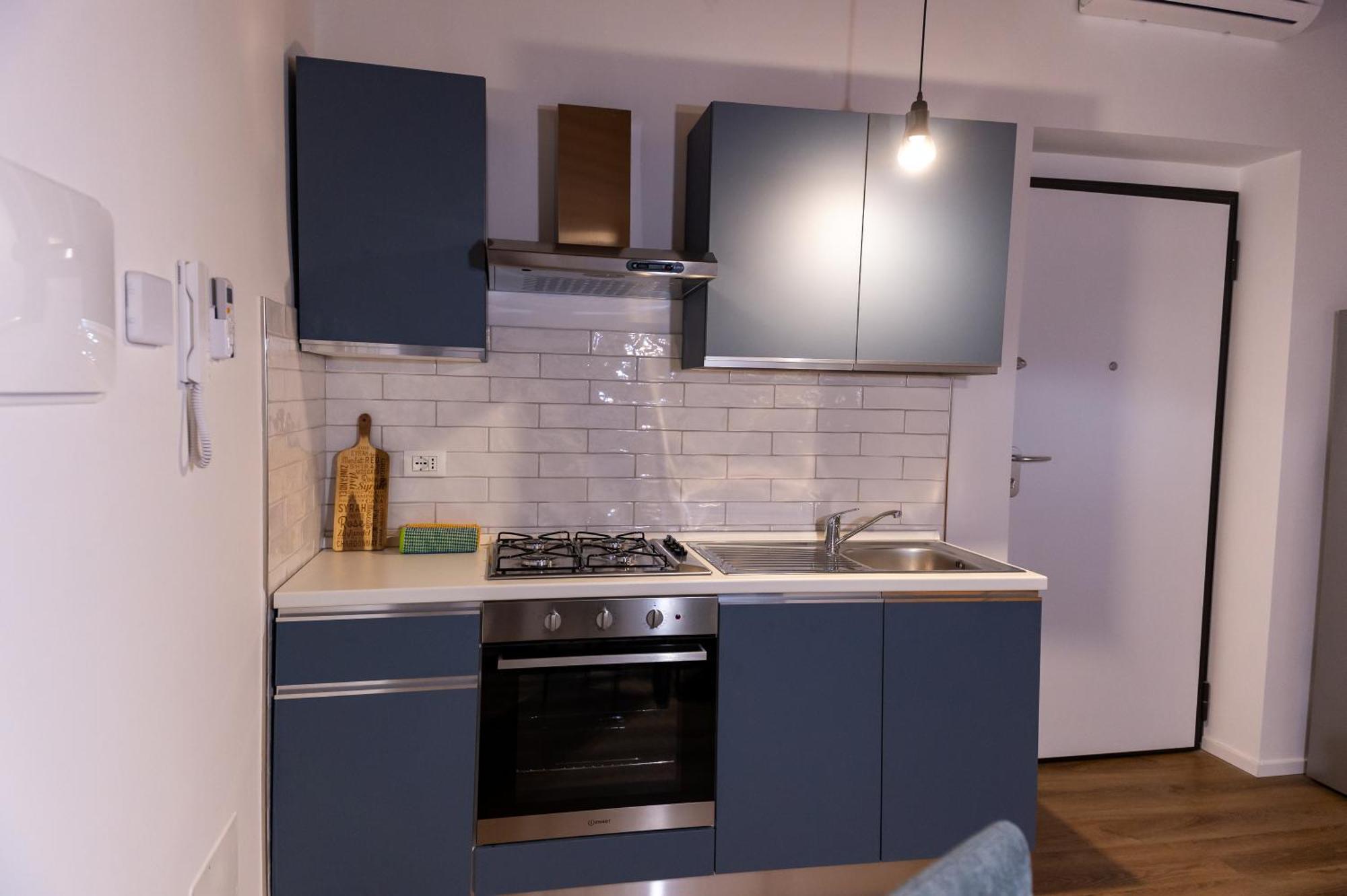 Abitare Il Tempo-Elegante E Moderno-Ad 1 Bus Da Roma Apartment Velletri Luaran gambar