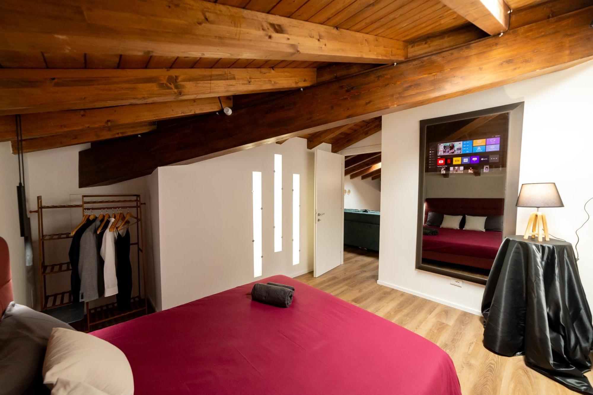 Abitare Il Tempo-Elegante E Moderno-Ad 1 Bus Da Roma Apartment Velletri Luaran gambar